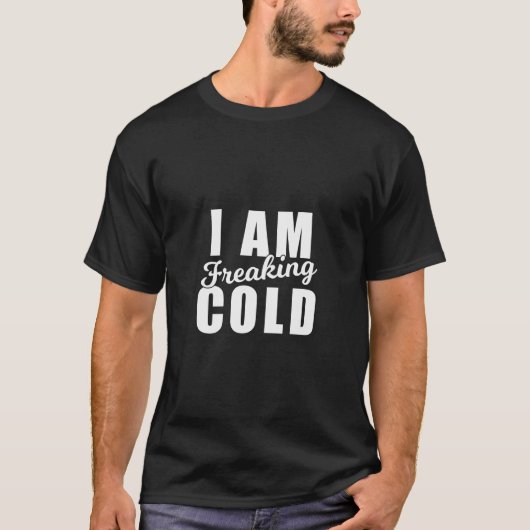寒冷に寒い冬Snoを覚えおもしろいる Tシャツ (正面)