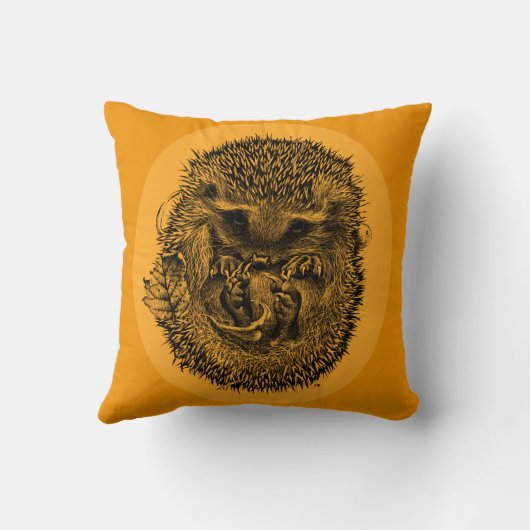 寝ているハリネズミ付きオレンジスロークッション クッション (裏面)
