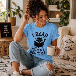 寝る時間を過ぎても読書する Tシャツ