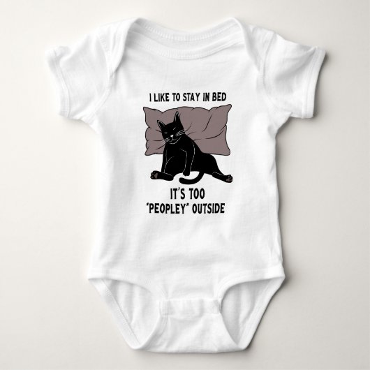 寝床で寝る猫、おもしろい寝る猫、おもしろい猫 Tシャツ (正面)