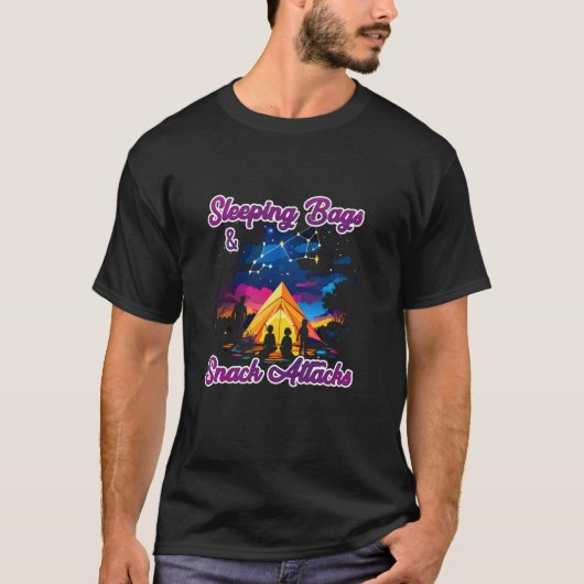 寝袋とスナックのお菓子攻撃 Tシャツ (正面)