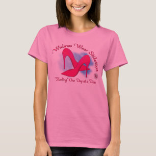 寡婦の衣服の小剣 Tシャツ