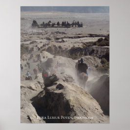 寺院への埃っぽい道路インドネシア旅行先 ポスター