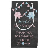 対の女の子および男の子象のベビーシャワーは感謝していしています スモールペーパーバッグ (正面)