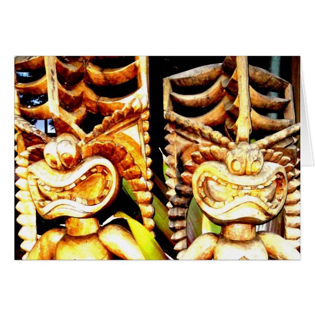 対のTikis (正面横)