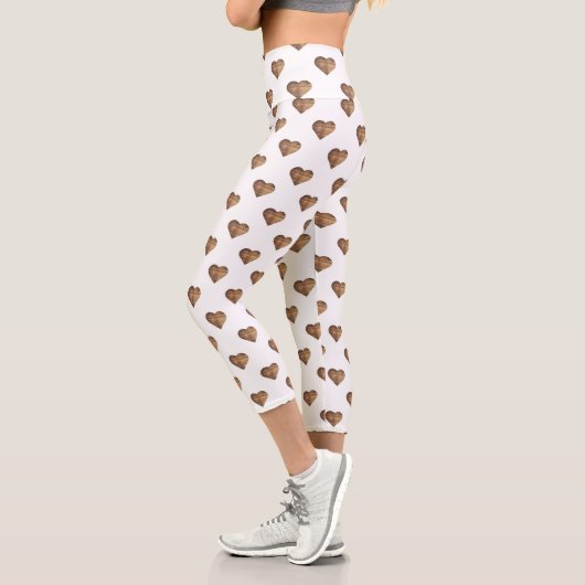 対称大型素朴茶色の木製ハート カプリレギンス (左)