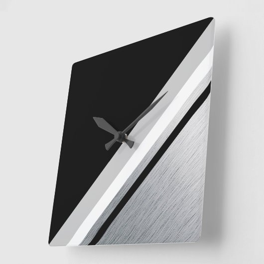 対角の黒、グレー、メタリックなストライプ スクエア壁時計 (傾斜)
