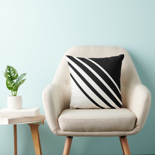 対角抽象芸術ブラック&ホワイトストライプの クッション (椅子)