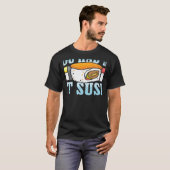 寿司で恋に落ちたわ 和食 日本 寿司 Tシャツ (正面フル)