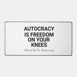 専制は膝上の自由 デスクマット