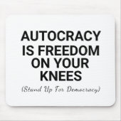 専制は膝上の自由 マウスパッド (正面)