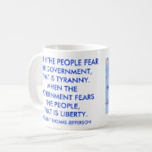 専制政治対自由 コーヒーマグカップ (正面左)