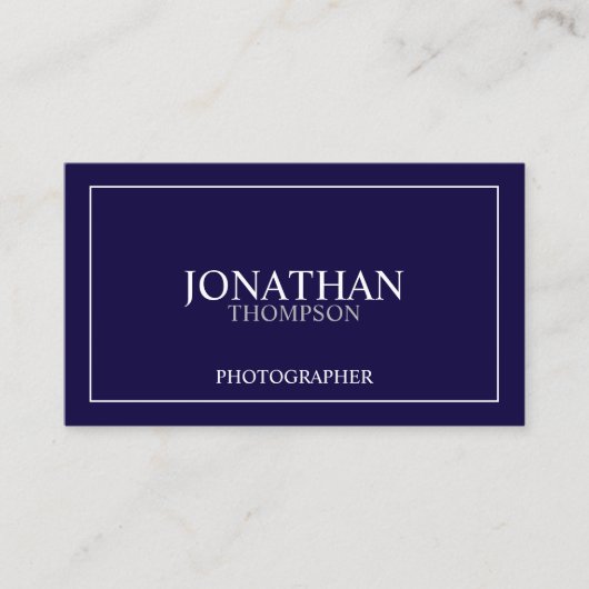 専門のクラシックな濃紺および白 名刺 (正面)
