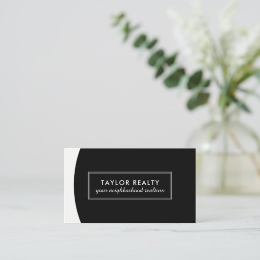 専門の不動産仲介業者の名刺のテンプレート 名刺 (スタンド正面)