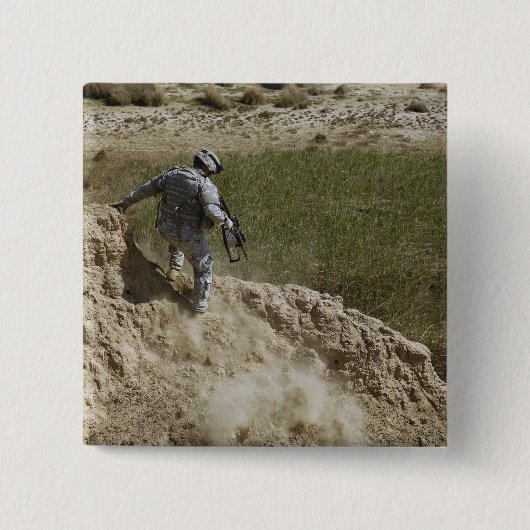 専門家が下がる 缶バッジ (正面)