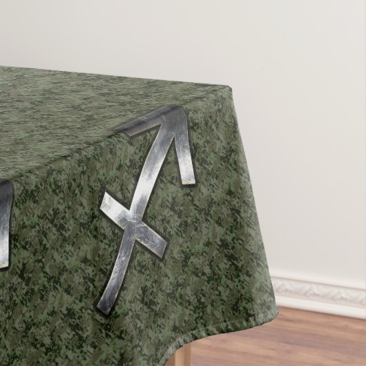 射手座〔占星術の〕十二宮図サインオンウッドランドカモフラージュ テーブルクロス (インサイチュ)