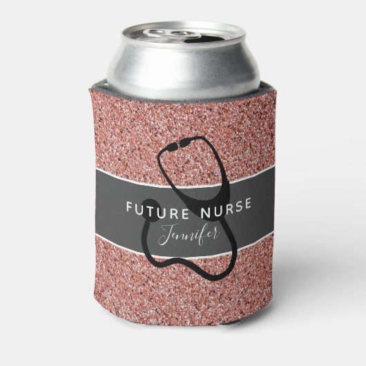 将来のナース医用聴診器ピンクグリッター名 缶クーラー (缶裏面)
