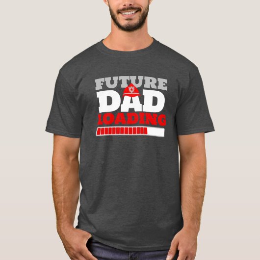 将来のパパ装荷消防士ベビーシャワーTシャツ Tシャツ (正面)