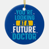 将来の医師医学部の学生を見る セラミックオーナメント (正面)