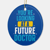 将来の医師医学部の学生を見る セラミックオーナメント (左)