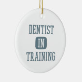 将来の歯科医学生の教育における歯科医師 セラミックオーナメント (右)