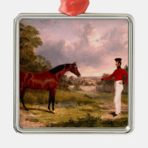 将校の馬を持つ兵士