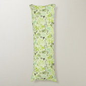 小さいひな鳥を表示するパターン ボディピロー (正面縦)