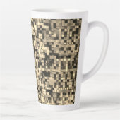 小さいぼやけ正方形かタイルかベージュかカーキ カフェラテマグ (右)