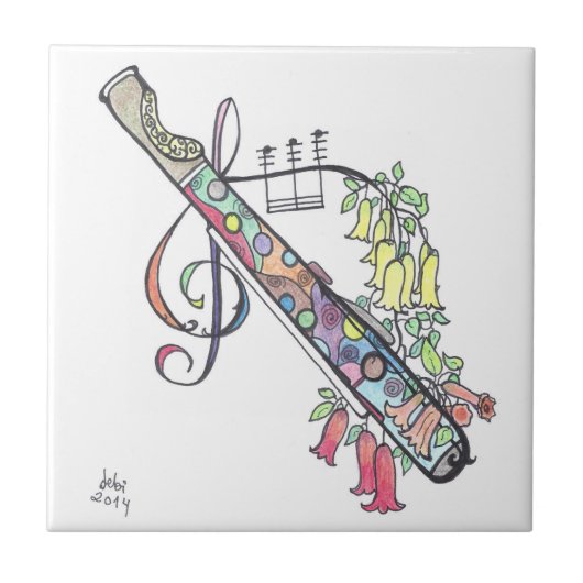 小さいタイル:  フルート タイル (正面)