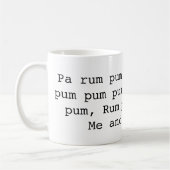 小さいドラマーの男の子 コーヒーマグカップ (左)