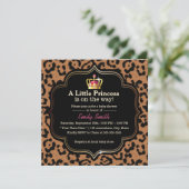 小さいプリンセスの王冠のヒョウのプリントのベビーシャワー 招待状 (スタンド正面)