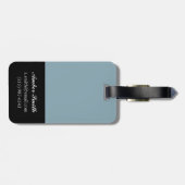 小さいホテルでハンモックに置いている女性 ラゲッジタグ (裏面横)