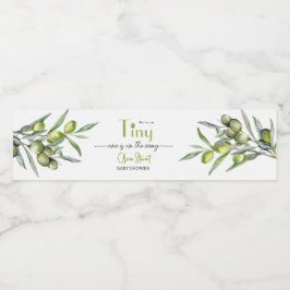 小さい人が赤ちゃんシャワーの途中にいる ペットボトルラベル