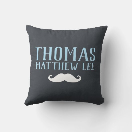 小さい人の口ひげの新生児の男の子の誕生Stats クッション (裏面)