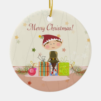 小さい小妖精や小人女の子およびクリスマスプレゼント セラミックオーナメント