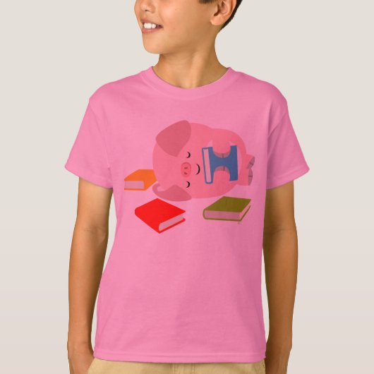 小さい愛書家(漫画のブタ)の子供のTシャツ Tシャツ (正面)