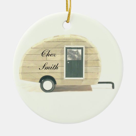 小さい涙のキャラバンの家 セラミックオーナメント (正面)