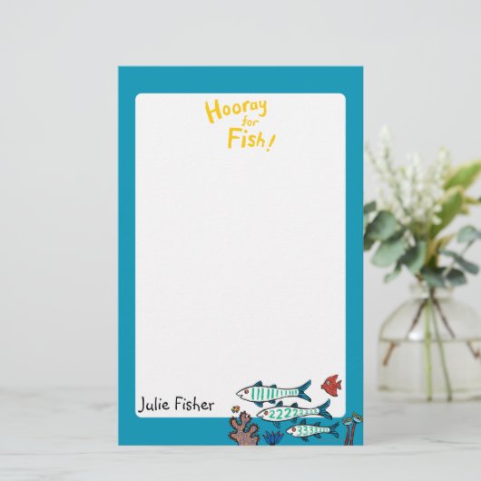 小さい魚を持つ1匹、2匹、3匹の魚および珊瑚 便箋 (スタンド正面)