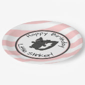 小さい鼻摘みもののピンクのストライプのスカンクの最初誕生日 ペーパープレート (アングル)