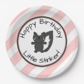 小さい鼻摘みもののピンクのストライプのスカンクの最初誕生日 ペーパープレート (正面)