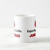 小さい6月の虫の母性の期待 コーヒーマグカップ (中央)