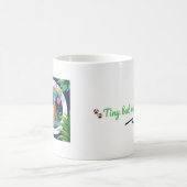 小さくても強い – 編集可能な恐竜マグカップ コーヒーマグカップ (中央)