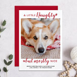 小さないけな犬パーソナライズされたのペット写真 シーズンカード<br><div class="desc">少しいけなだが大抵は素敵！可愛いおもしろいの休日の挨拶をすごいこの可愛いパーソナライズされたペットの写真のホリカスタムーカードで送る。おもしろい写真デザインに可愛い前足のプリントを持つ犬からのメリークリスマスモダンの願い。犬の写真や家族の写真を犬と一緒に追加し、家族の名前、メッセージ、年でパーソナライズする。このペットのホリデーカードはカジュアルクリスマスカードに最適で、すべての愛犬家とペット好きお気に入りのの間の一つになる。COPYRIGHT © 2021 Judy Burrows,  Black Dog Art - All Rights Reserved.小さな犬のいけなペットパーソナライズされたの写真のホリデーカード</div>
