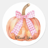 小さなかぼちゃが赤ちゃんシャワーを浴びる ラウンドシール (正面)