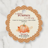 小さなかぼちゃが途中にある秋赤ちゃんシャワー フェイバータグ (裏面)