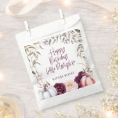 小さなかぼちゃのフローラ秋誕生日パーティー フェイバーバッグ (クリップ留めされた状態)