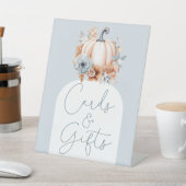 小さなかぼちゃの秋の赤ちゃんシャワーカードとギフト 台座サイン (インサイチュ)