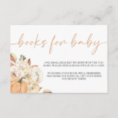 小さなかぼちゃの秋の赤ちゃんシャワー本ベビー エンクロージャーカード (正面)