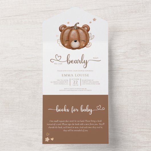 小さなかぼちゃの赤ちゃんシャワーを待つことができる オールインワン招待状 (内側)