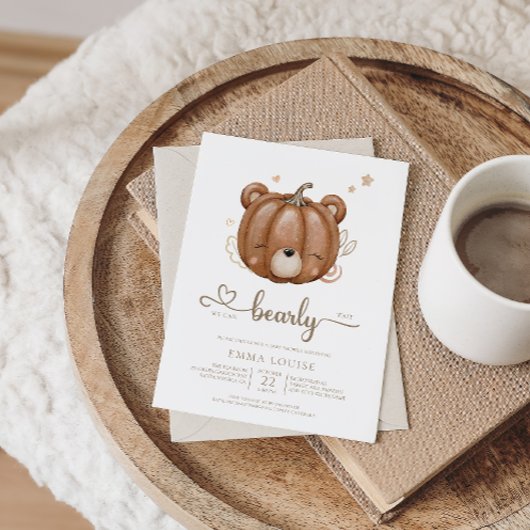 小さなかぼちゃの赤ちゃんシャワーを待つことができる 招待状